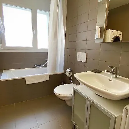 Apartment Montchoisi, Elegant, Modern, Impeccably Furnished